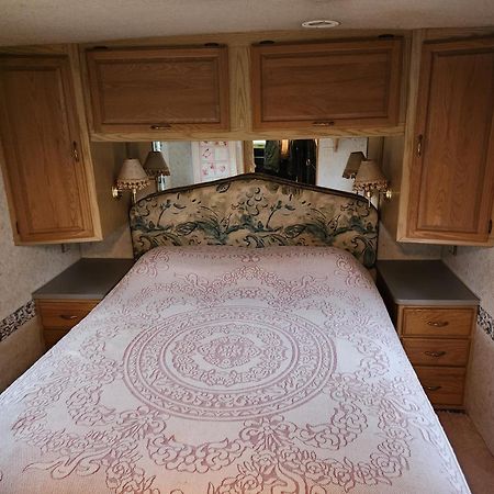 Hotel Dark Ridge Hideout Elk Park Esterno foto